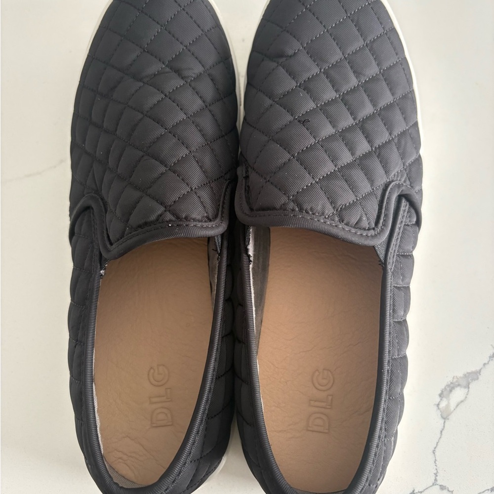 DLG Women's Quilted Black Loafers